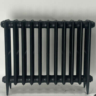 victorian 4 column cast iron radiator 670mm in black primer 1